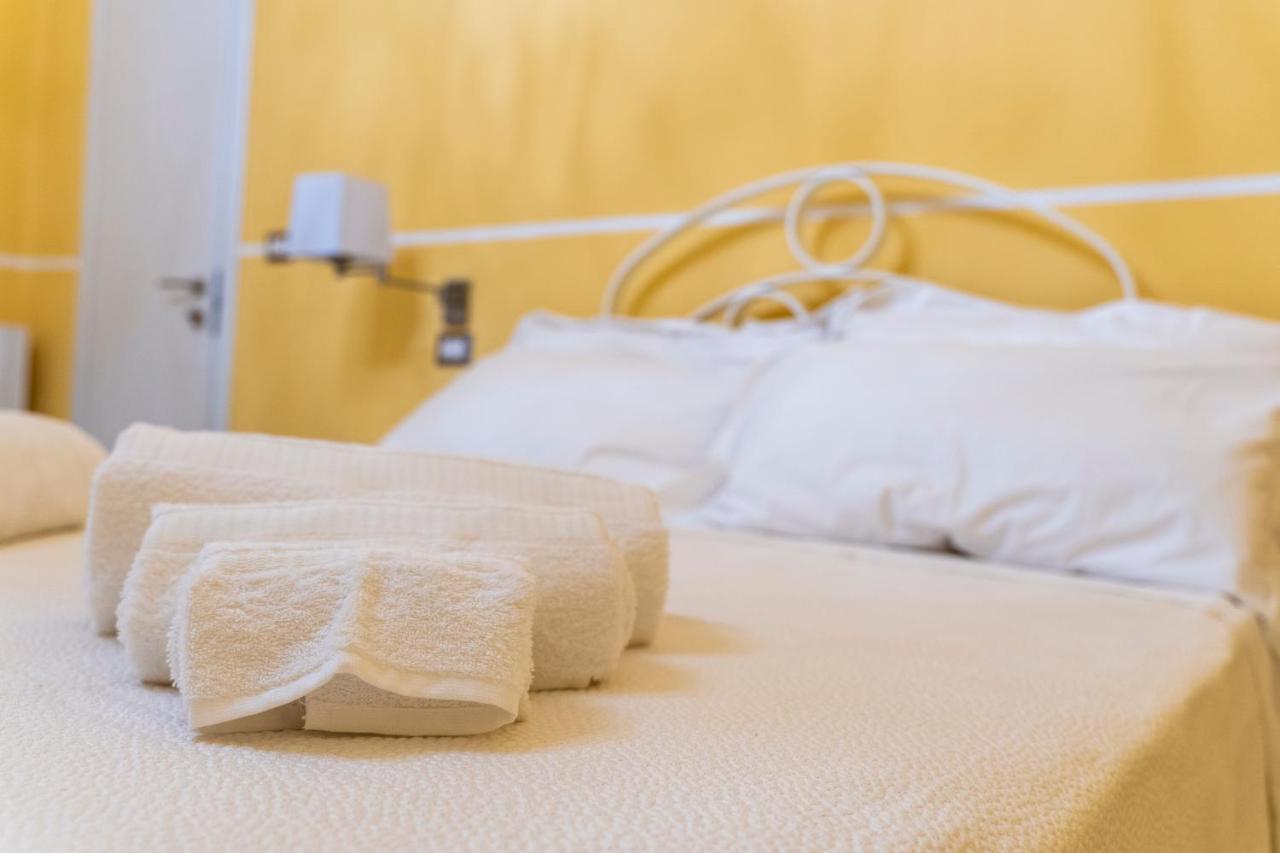 A Casa Dei Miei Hotel San Pietro Vernotico Eksteriør billede