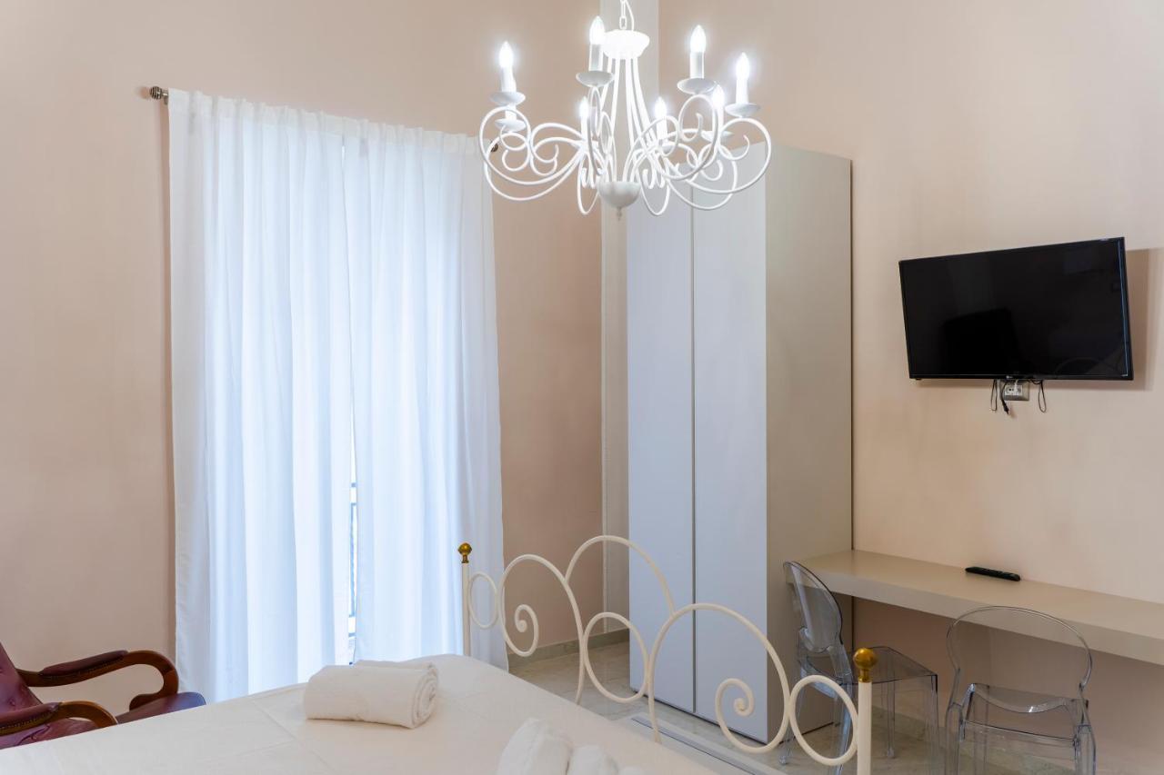 A Casa Dei Miei Hotel San Pietro Vernotico Eksteriør billede