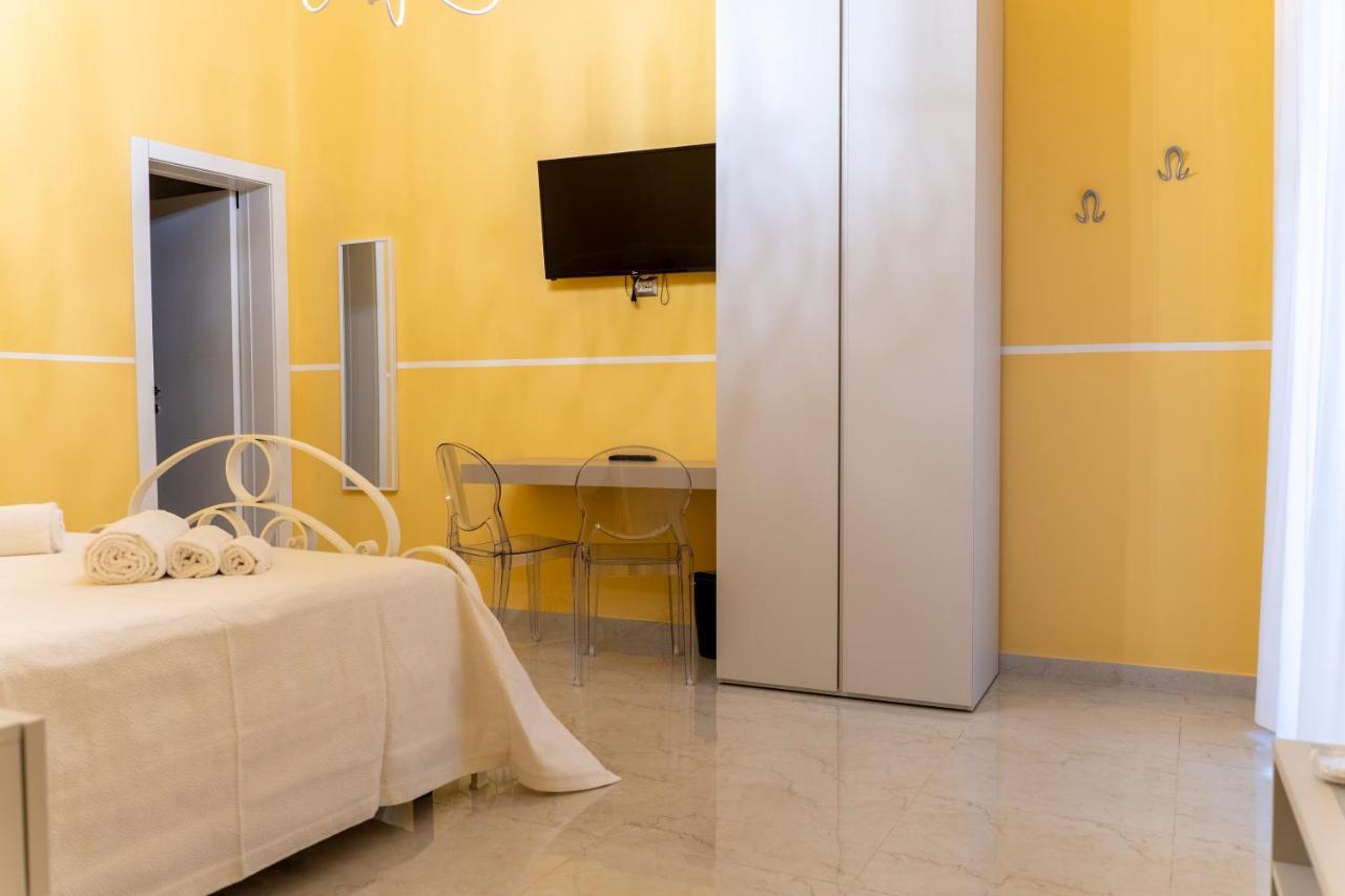 A Casa Dei Miei Hotel San Pietro Vernotico Eksteriør billede