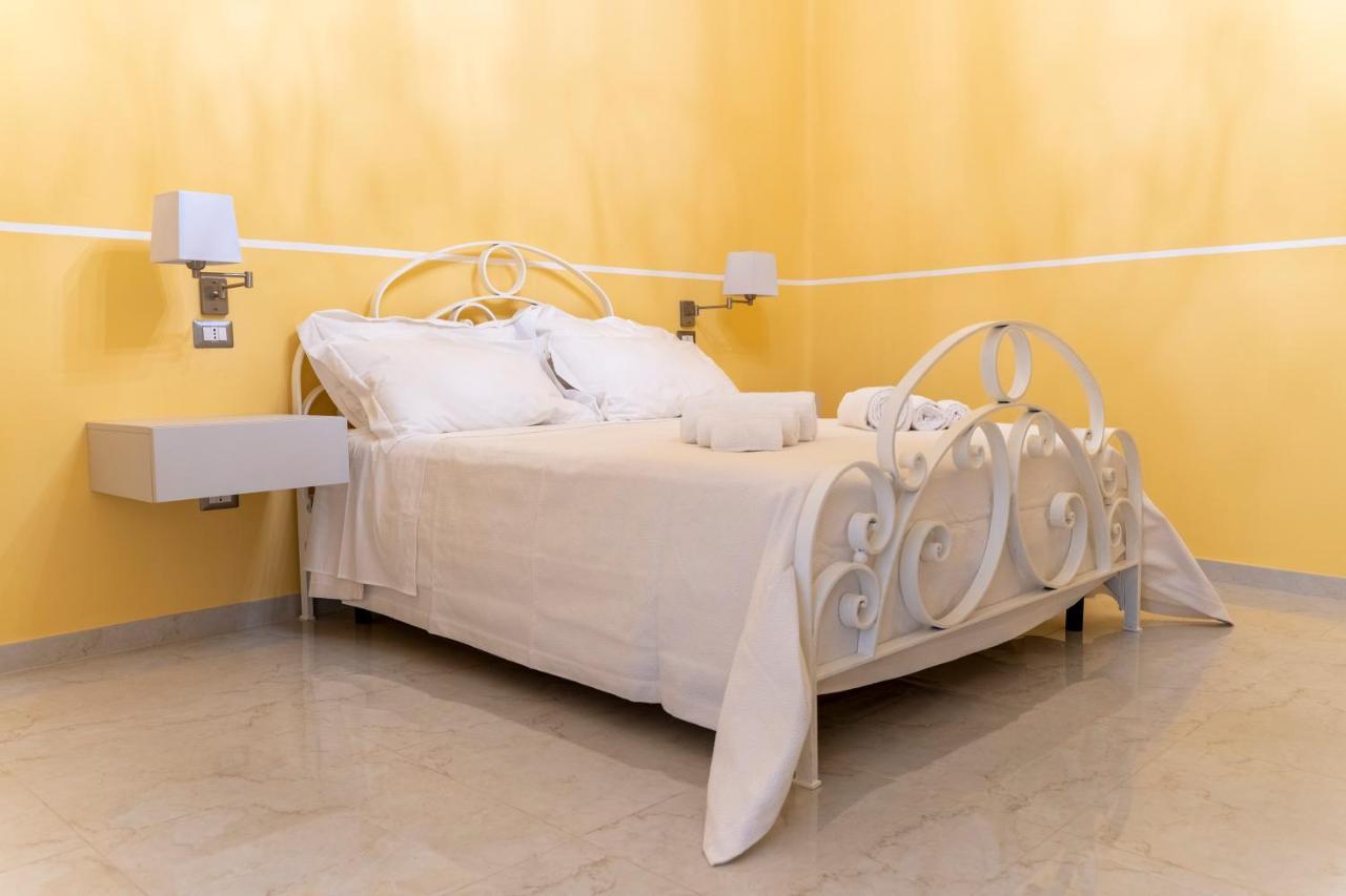 A Casa Dei Miei Hotel San Pietro Vernotico Eksteriør billede