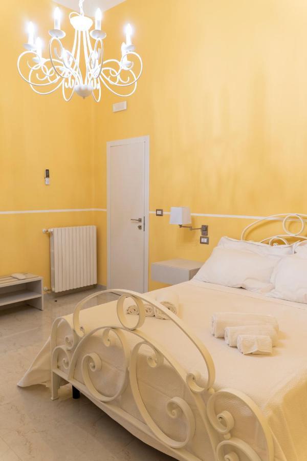 A Casa Dei Miei Hotel San Pietro Vernotico Eksteriør billede